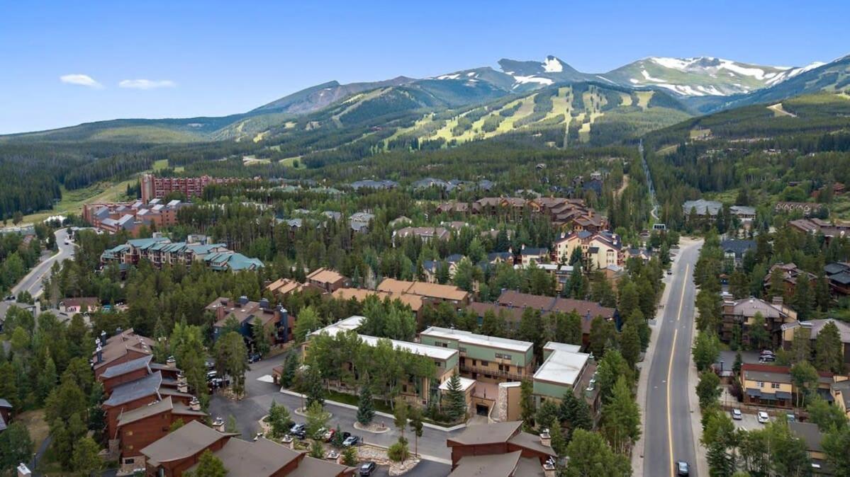 Downtown Chalet Close To Main St With Pool And Hot Tub Breckenridge Extérieur photo