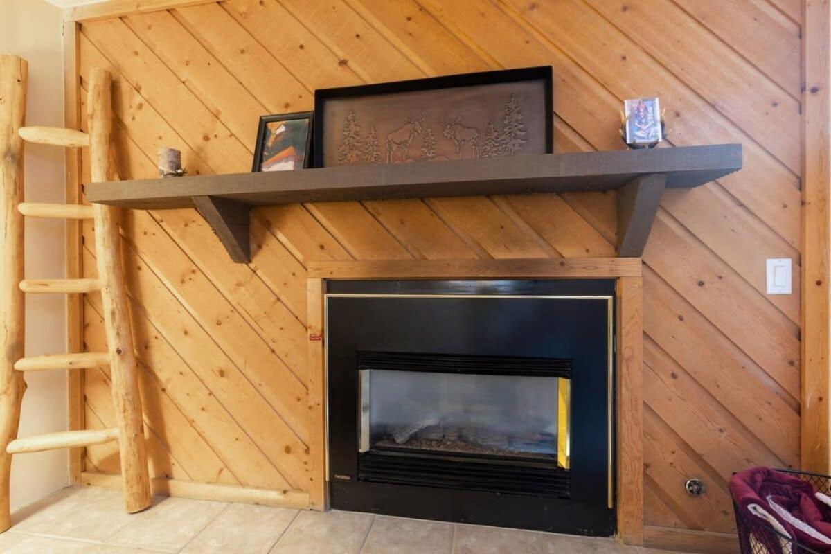 Downtown Chalet Close To Main St With Pool And Hot Tub Breckenridge Extérieur photo